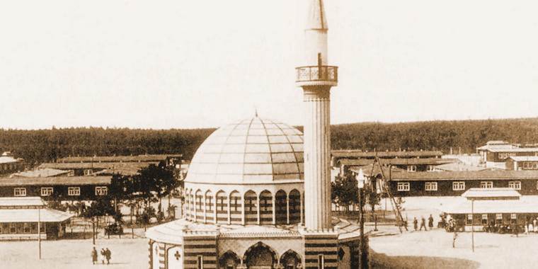 كيف بني أول مسجد بألمانيا؟