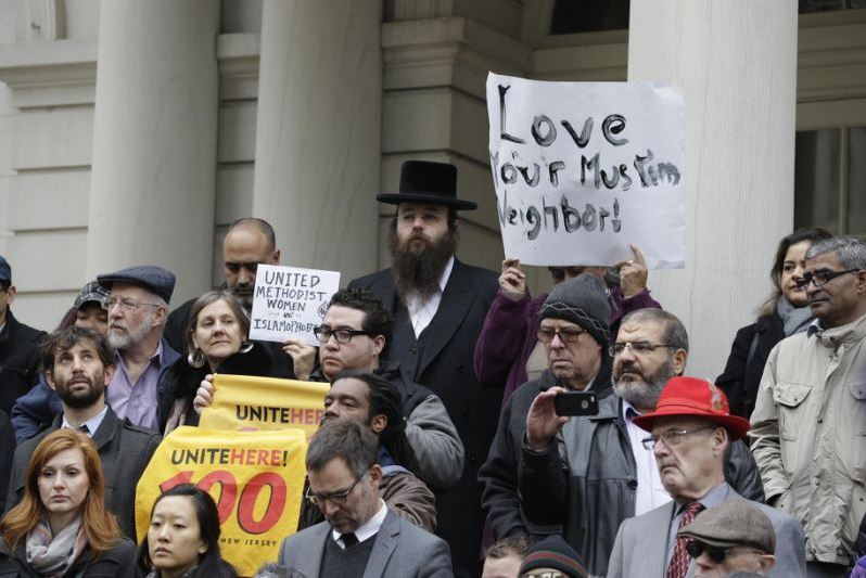 Muslims Hold Interfaith Rally in Washington D.C.