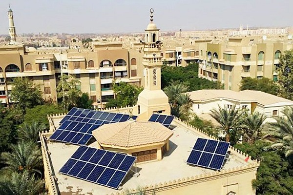Pakistani Mosques in KP to Be Put on Solar Power by May