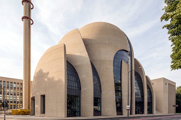  Muslims Entitled to Have Mosques in Germany
