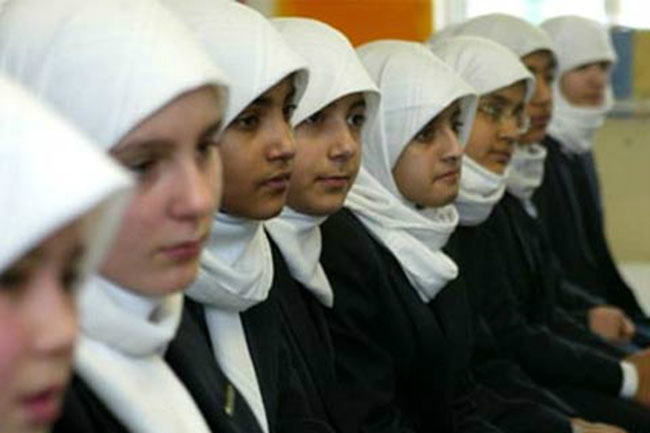 جشن سالگرد تأسیس مدرسه اسلامی ایرلند جشن سالگرد تأسیس مدرسه اسلامی ایرلند