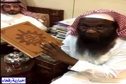 ترویج بدعت جدید «قرآن خالی» توسط مبلغ وهابی