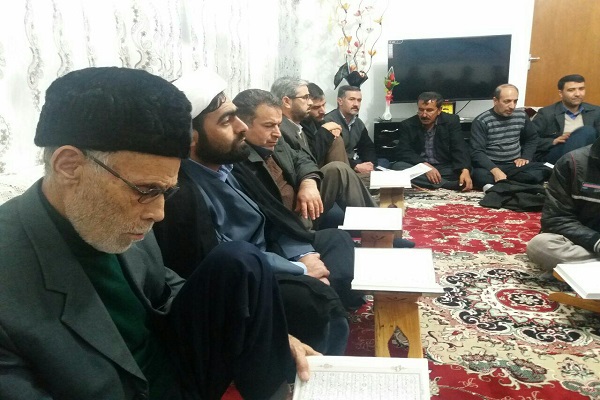 محفل انس قرآن از سوی مؤسسه آل یاسین برپا شد
