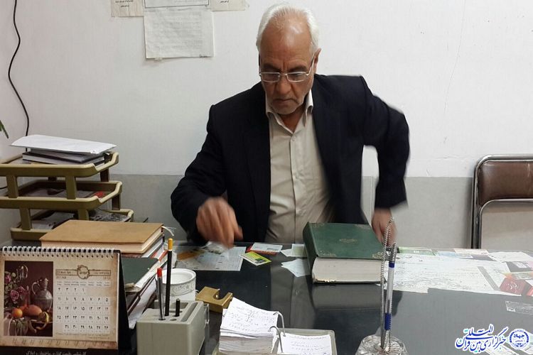 14 فروردین. آرامش با حفظ قرآن در 63 سالگی///در حال تکمیل