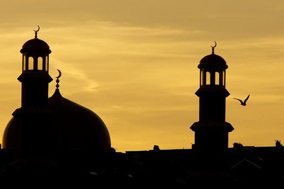 انگلیسی/ چالش ساعات طولانی روزهداری برای مسلمانان بریتانیایی انگلیسی/ چالش ساعات طولانی روزهداری برای مسلمانان بریتانیایی