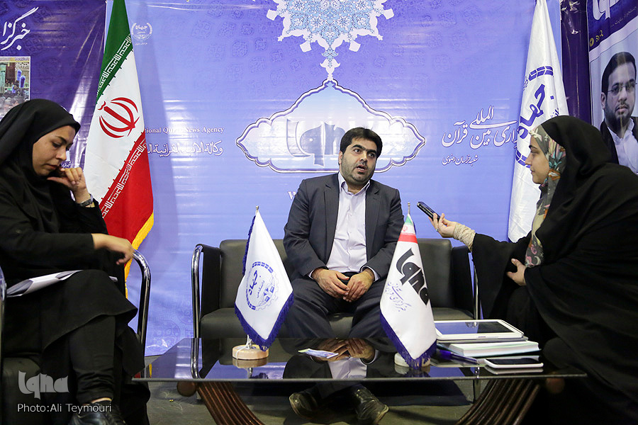 حضور مسئولان استانی در غرفه ایکنا در نمایشگاه قرآن مشهد