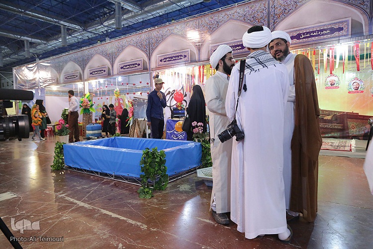 درحال//حضورپویای حوزه علمیه خراسان دریازدهمین نمایشگاه قرآن و عترت مشهد