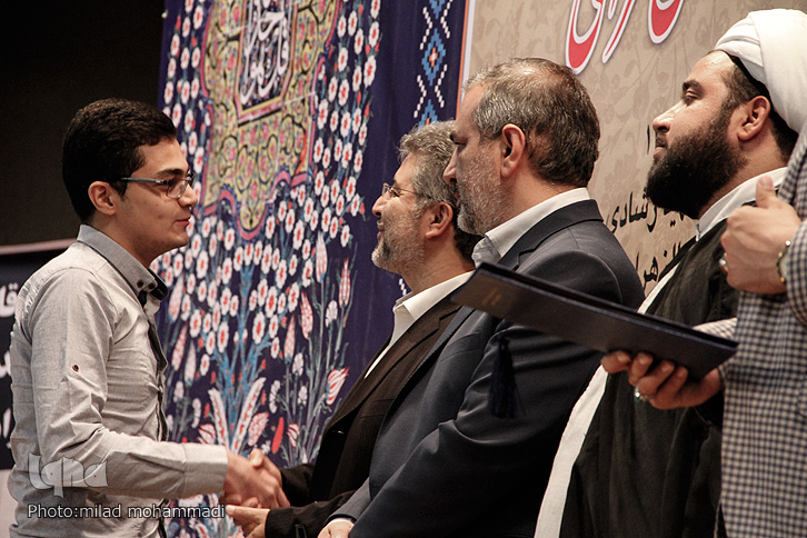 نخستین جشنواره تقلید تلاوت با تجلیل از برترین آثار پایان یافت + تلاوتها نخستین جشنواره تقلید تلاوت با تجلیل از برترین آثار پایان یافت + تلاوتها