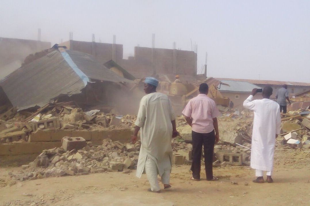 تخریب یک حسینه دیگر شیعیان در نیجریه