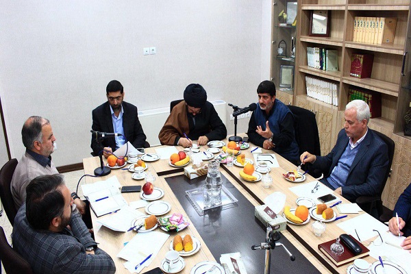 ///پنجشنبه//// جلسه تدوین سیاست‌های کلان مؤسسه بیّنه در افق 10 ساله برگزار شد