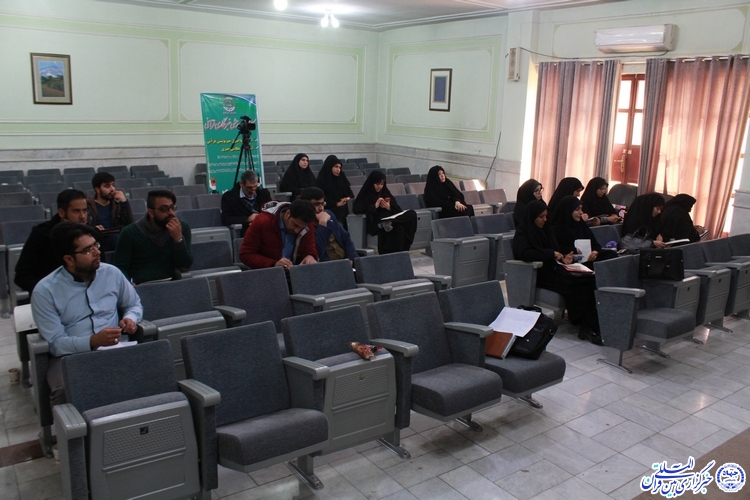 کارگاه آموزشی خبرنگاری قرآنی در شهرکرد برگزار شد کارگاه آموزشی خبرنگاری قرآنی در شهرکرد برگزار شد