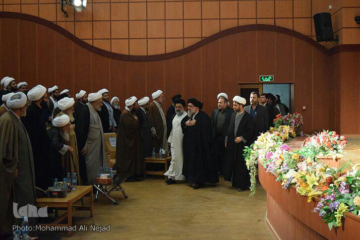 گزارش تصویری همایش «بصیرت فاطمی و حوزه انقل » در لرستان گزارش تصویری همایش «بصیرت فاطمی و حوزه انقل » در لرستان