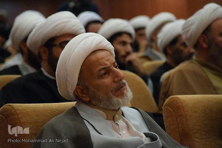 گزارش تصویری همایش «بصیرت فاطمی و حوزه انقل » در لرستان گزارش تصویری همایش «بصیرت فاطمی و حوزه انقل » در لرستان