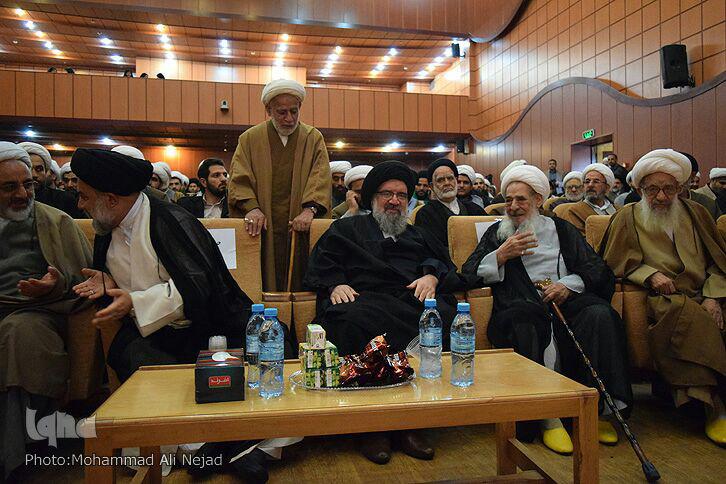گزارش تصویری همایش «بصیرت فاطمی و حوزه انقل » در لرستان گزارش تصویری همایش «بصیرت فاطمی و حوزه انقل » در لرستان