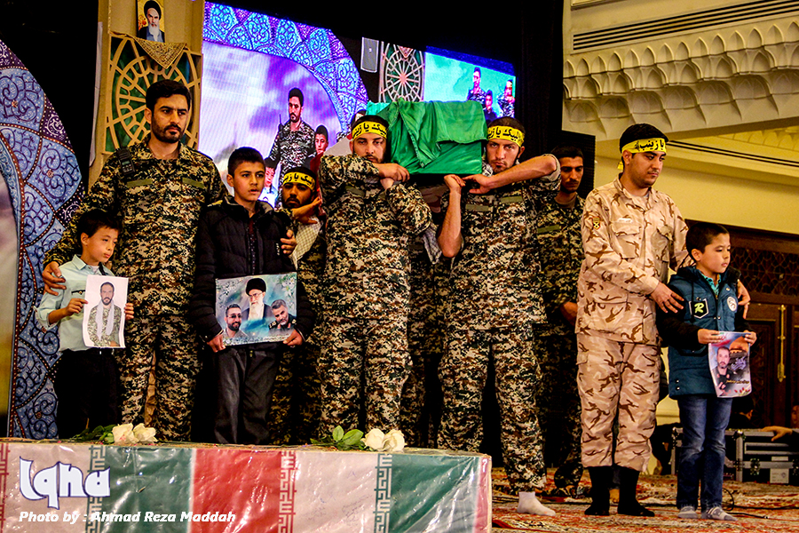 گزارش ایكنا از یادواره 82 شهید مدافع حرم و امنیت فارس در جوار حرم احمدی(ع)