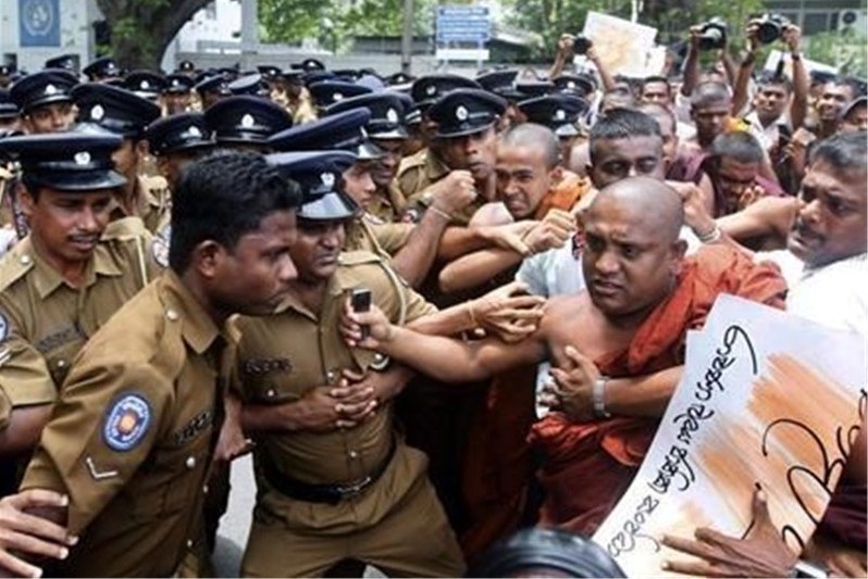 سریلانکا خشونت علیه اقلیت مسلمان را محکوم کرد