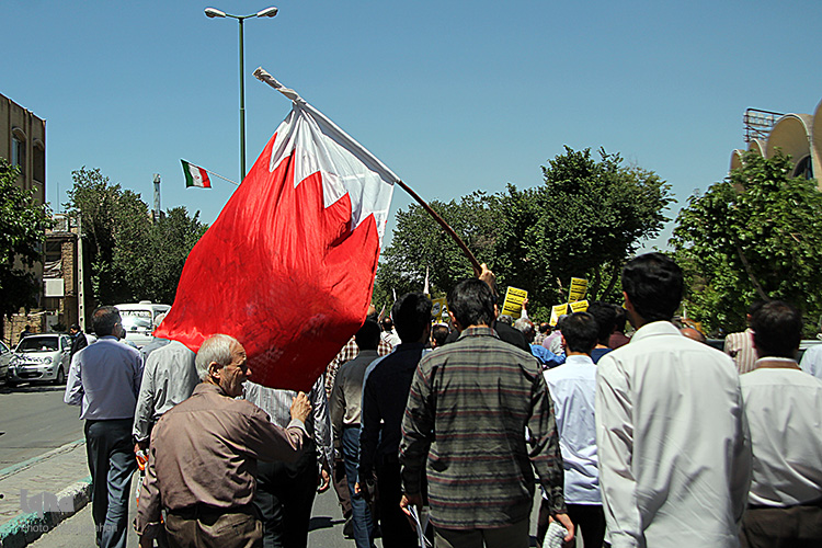 راهپیمایی مردم اصفهان در حمایت از رمردم مظلوم بحرین
