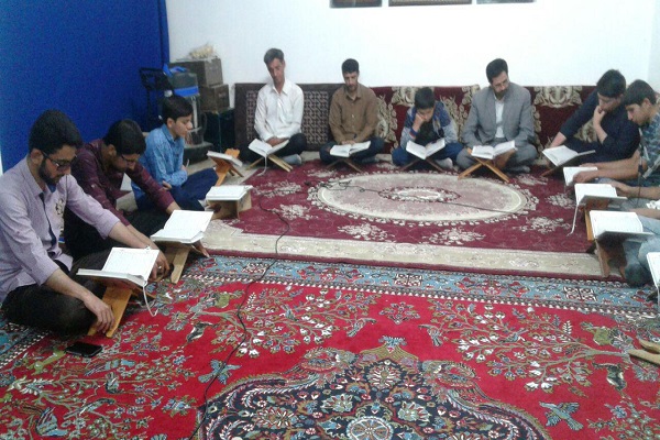 حضور قرآن‌آموزان مؤسسه آل یاسین سجاس در محفل قرآنی