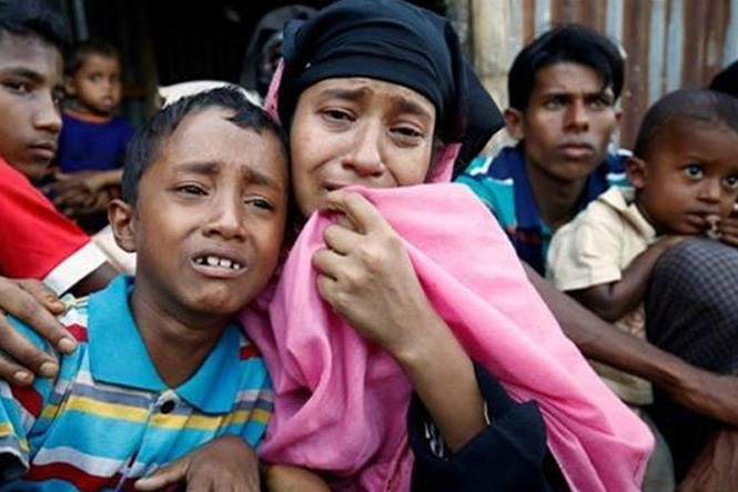 زنان روهینگیا از خشونت‌های ارتش میانمار می‌گویند