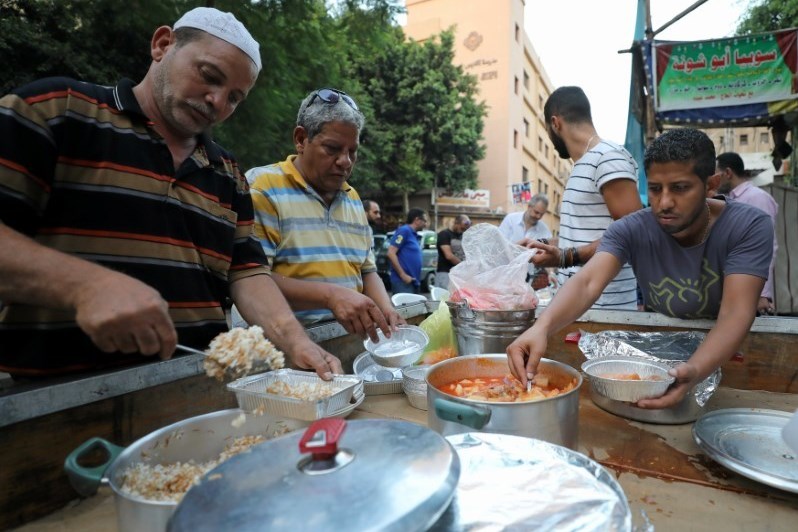 سفره افطار مشترک مسیحیان و مسلمانان در مصر