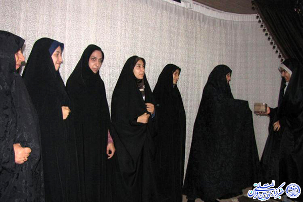 برگزاری مراسم «روز دختر» در بزرگترین مجتمع قرآنی کشور+عکس