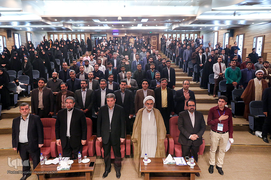 بیست‌ویکمین جشنواره قرآن و عترت دانشگاه‌های پیام نور سراسر کشور به کار خود پایان داد/ تأخیر یک ساعته در برگزار مراسم