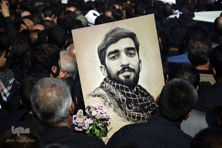 گزارش تصویری ایکنا از مراسم خا پاری شهید حججی در نجف آباد گزارش تصویری ایکنا از مراسم خا پاری شهید حججی در نجف آباد