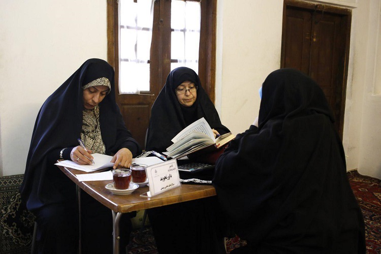 حضور ۷۲ حافظ کلام وحی در طرح تربیت مربي حفظ قرآن کریم استان قزوین