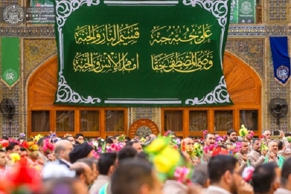 Ø­Ø¶ÙØ± ÙÙÙÙÙÙÙ Ø²Ø§Ø¦Ø±Ø§Ù Ø¯Ø± ÙØ¬Ù Ø¨Ù ÙÙØ§Ø³Ø¨Øª ÙÛÙØ§Ø¯ ÙÙÙÙØ¯ Ú©Ø¹Ø¨Ù