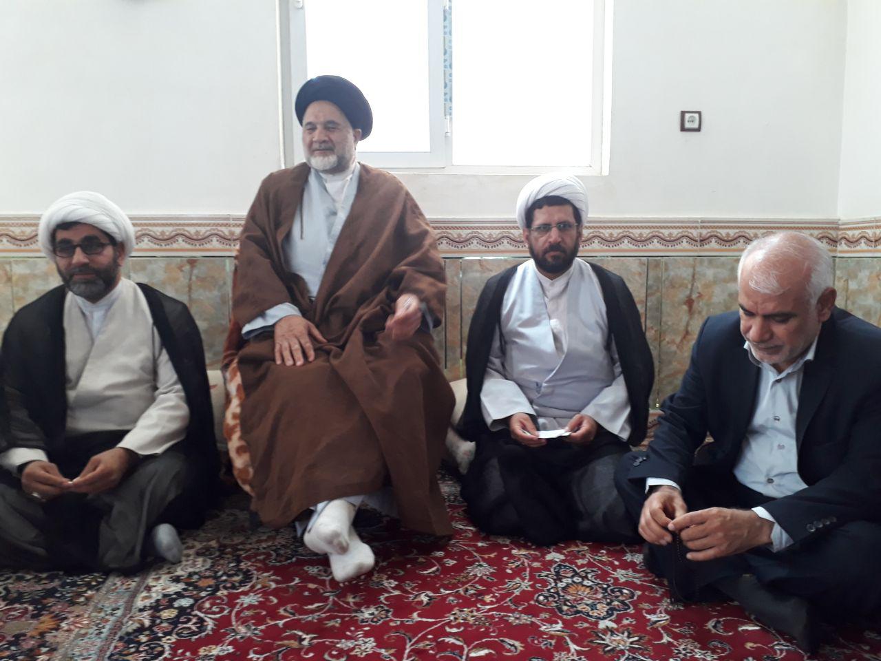 گذشت اولیای دم از قصاص با رسم زیبای خون صلح گذشت اولیای دم از قصاص با رسم زیبای خون صلح