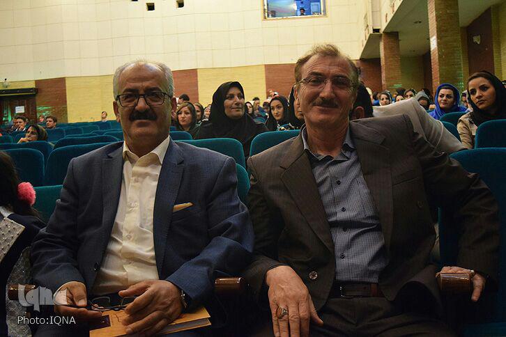 رونمایی از کتاب «اسپان دشت نیسایه» در خرم آباد رونمایی از کتاب «اسپان دشت نیسایه» در خرم آباد