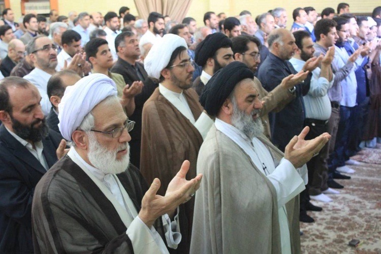 گزارش تصویری برگزاری نماز عید فطر در کردستان