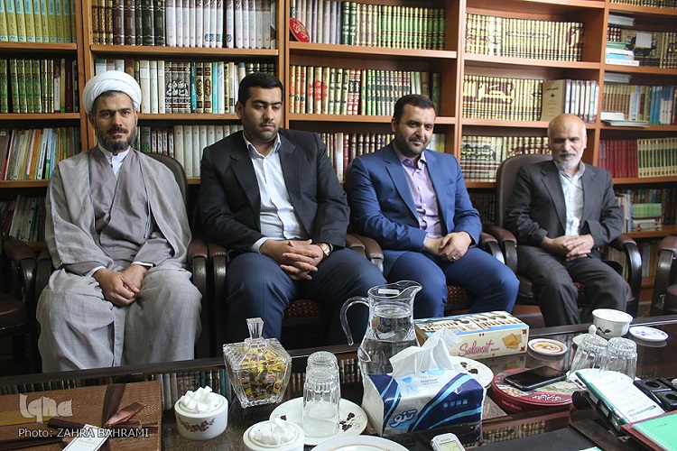 تنها 50 درصد متون معارفی که در ها تدریس می شود، مفید است تنها 50 درصد متون معارفی که در ها تدریس می شود، مفید است