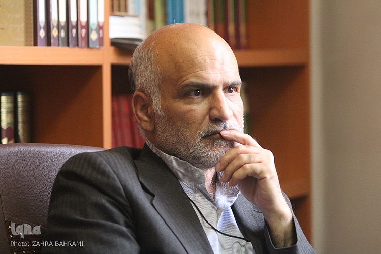 تنها 50 درصد متون معارفی که در ها تدریس می شود، مفید است تنها 50 درصد متون معارفی که در ها تدریس می شود، مفید است