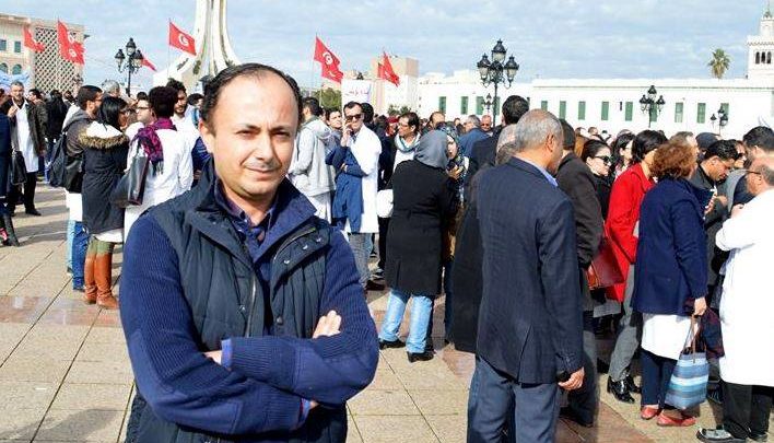جراح تونسی: قبل از هر عمل قرآن می‌خوانم+عکس