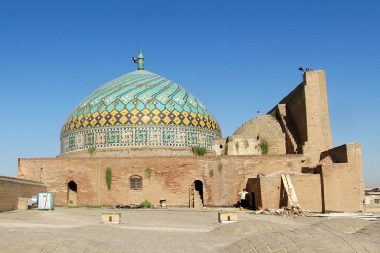 گنبد مسجدالنبی (ص) قزوین مرمت میشود گنبد مسجدالنبی (ص) قزوین مرمت میشود