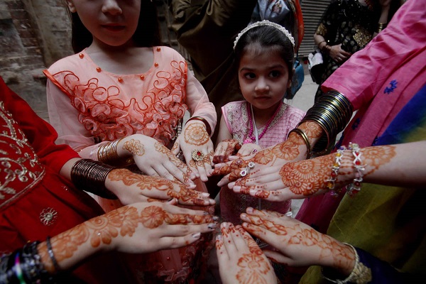برگزاری مراسم عید فطر در سرتاسر جهان+ عکس