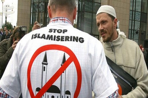اسلام در آمریکا با وجود فضای اسلام‌هراسی، از رشد قابل توجهی برخودار است  