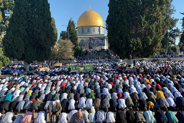 100 هزار فلسطینی نماز عید قربان را در مسجدالاقصی اقامه کردند + عکس 