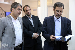 بازدید دکتر علی منتظری از بخشهای مختلف سازمان قرآنی دانشگاهیان کشور