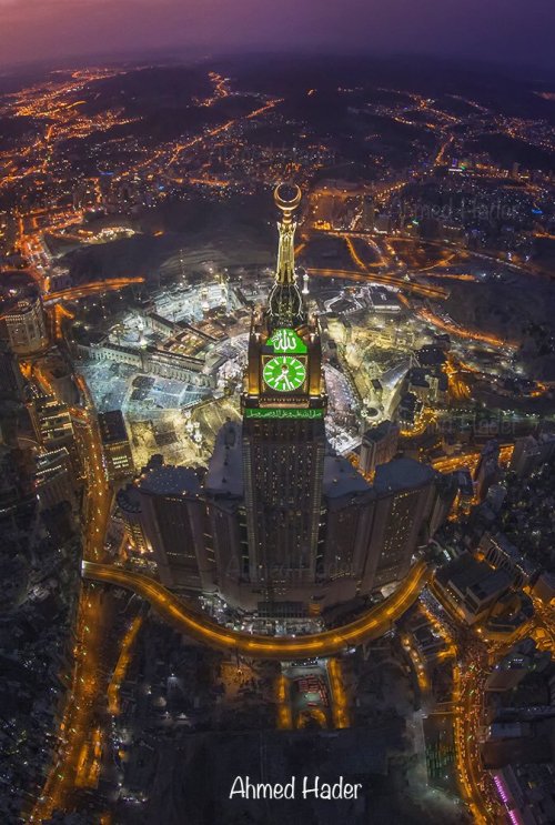 Immagini aeree di Mecca e Medina