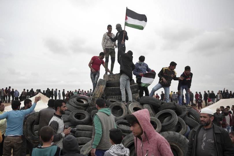 Striscia di Gaza, 74 Palestinesi feriti dalle forze israeliane