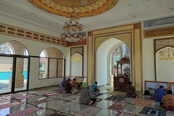В Индонезии открыта первая мечеть, построенная в узбекском стиле