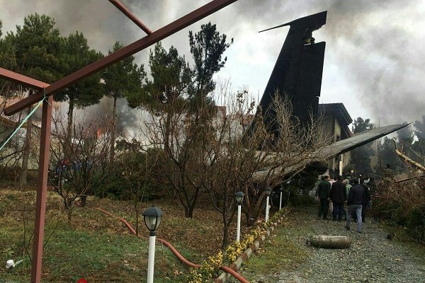İran'da kaza; kargo uçağı düştü