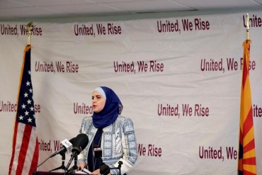 亚利桑那州女穆斯林候选人接受媒体采访