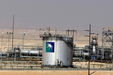也门安萨鲁拉运动对沙特石油设施发动袭击