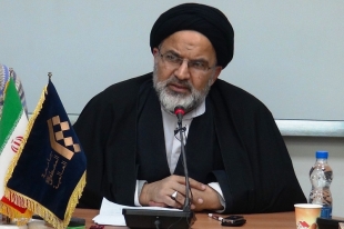 الإهتمام بقضایا الإنسان المعاصر کان هاجس الشهید الصدر فی تفسیر القرآن