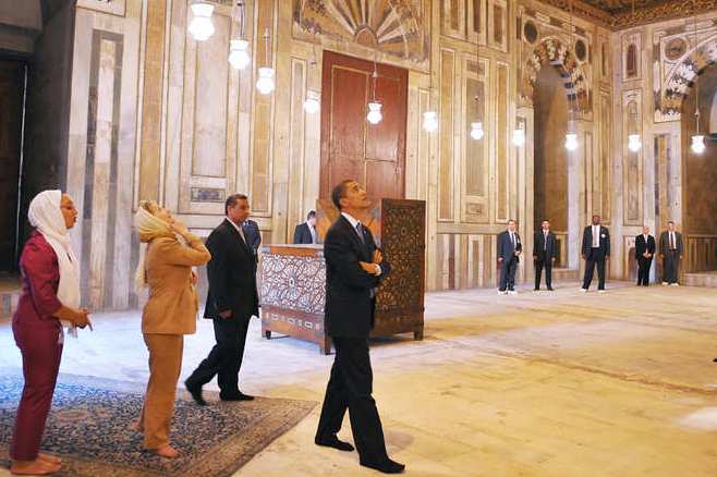 الرئيس الأمريكي يزور مسجداً للمرة الأولى الأربعاء المقبل الرئيس الأمريكي يزور مسجداً للمرة الأولى الأربعاء المقبل