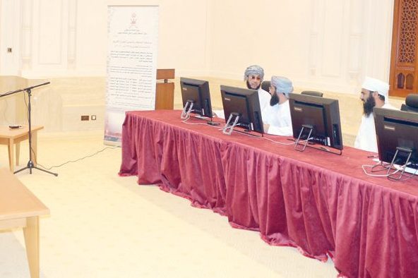 تقييم المتسابقين في مسابقة 