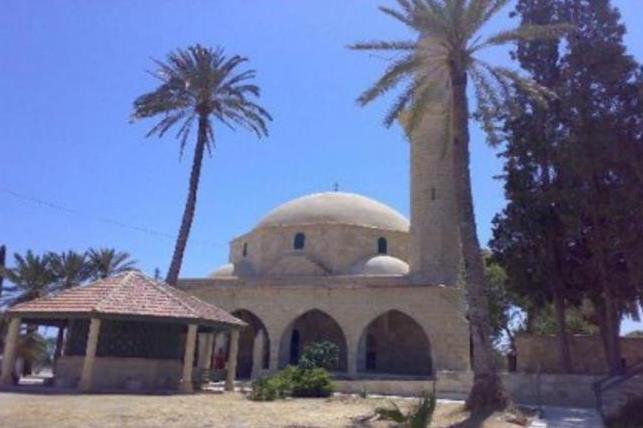 اضرام النار في مسجد بالشطر الجنوبي من قبرص